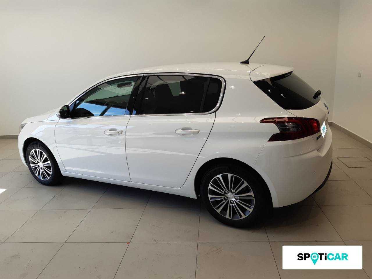 Peugeot 308 foto 3