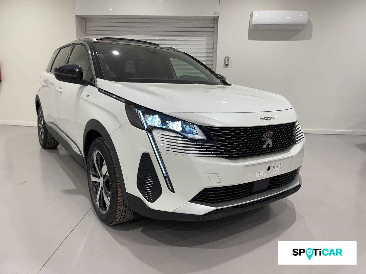 Peugeot 5008 foto 2