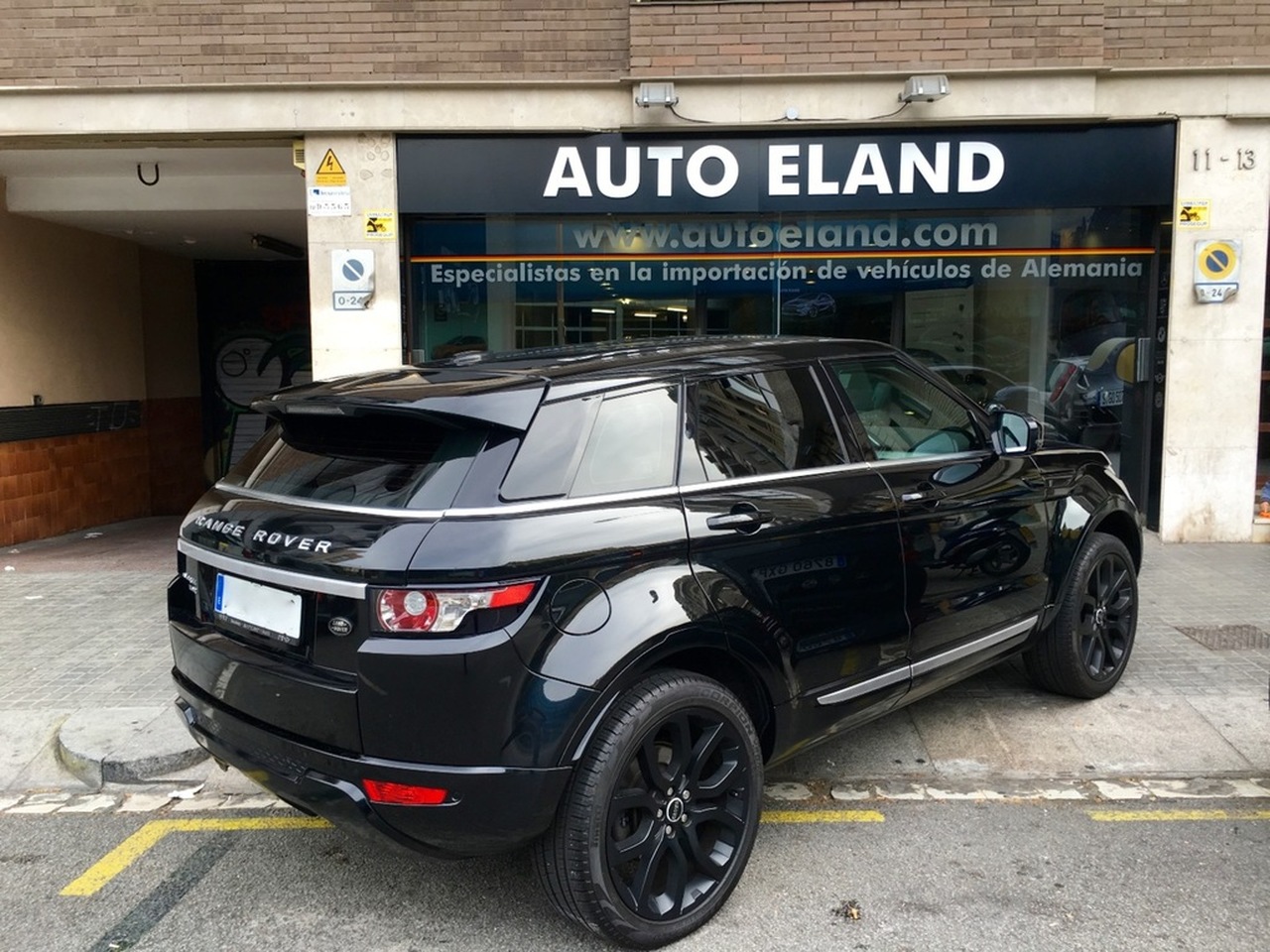 Otra Range rover evoque