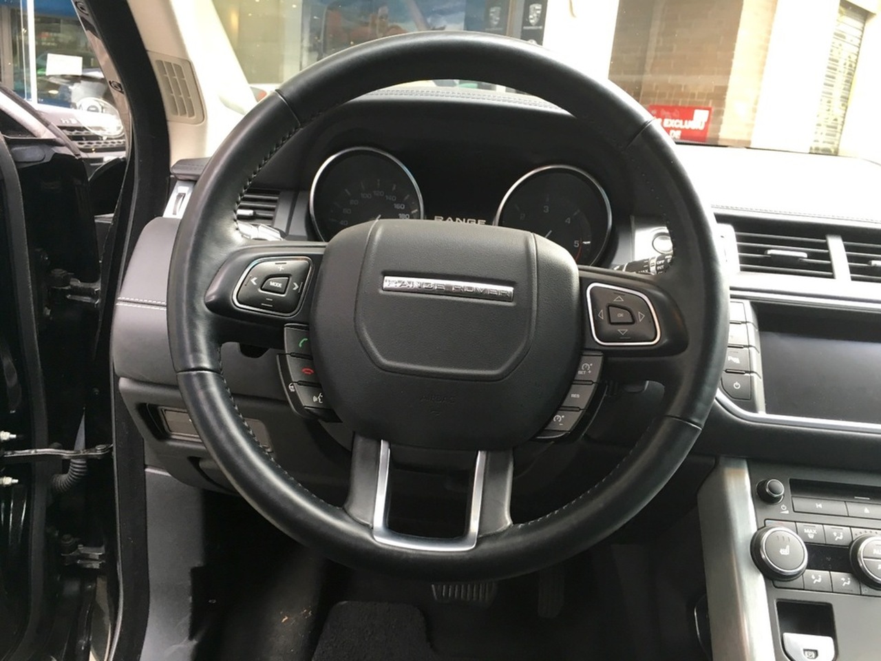 Otra Range rover evoque foto 11