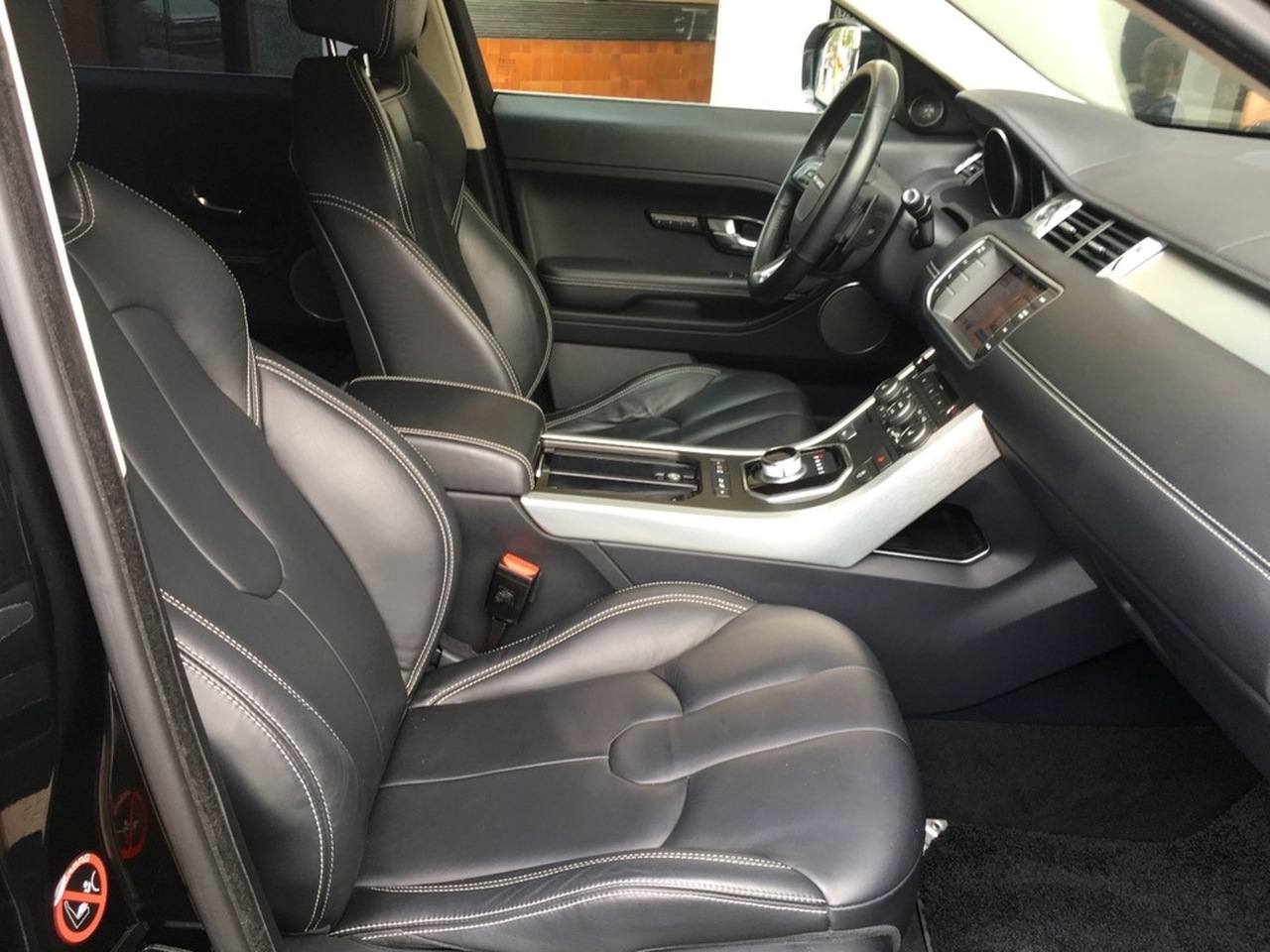 Otra Range rover evoque foto 13