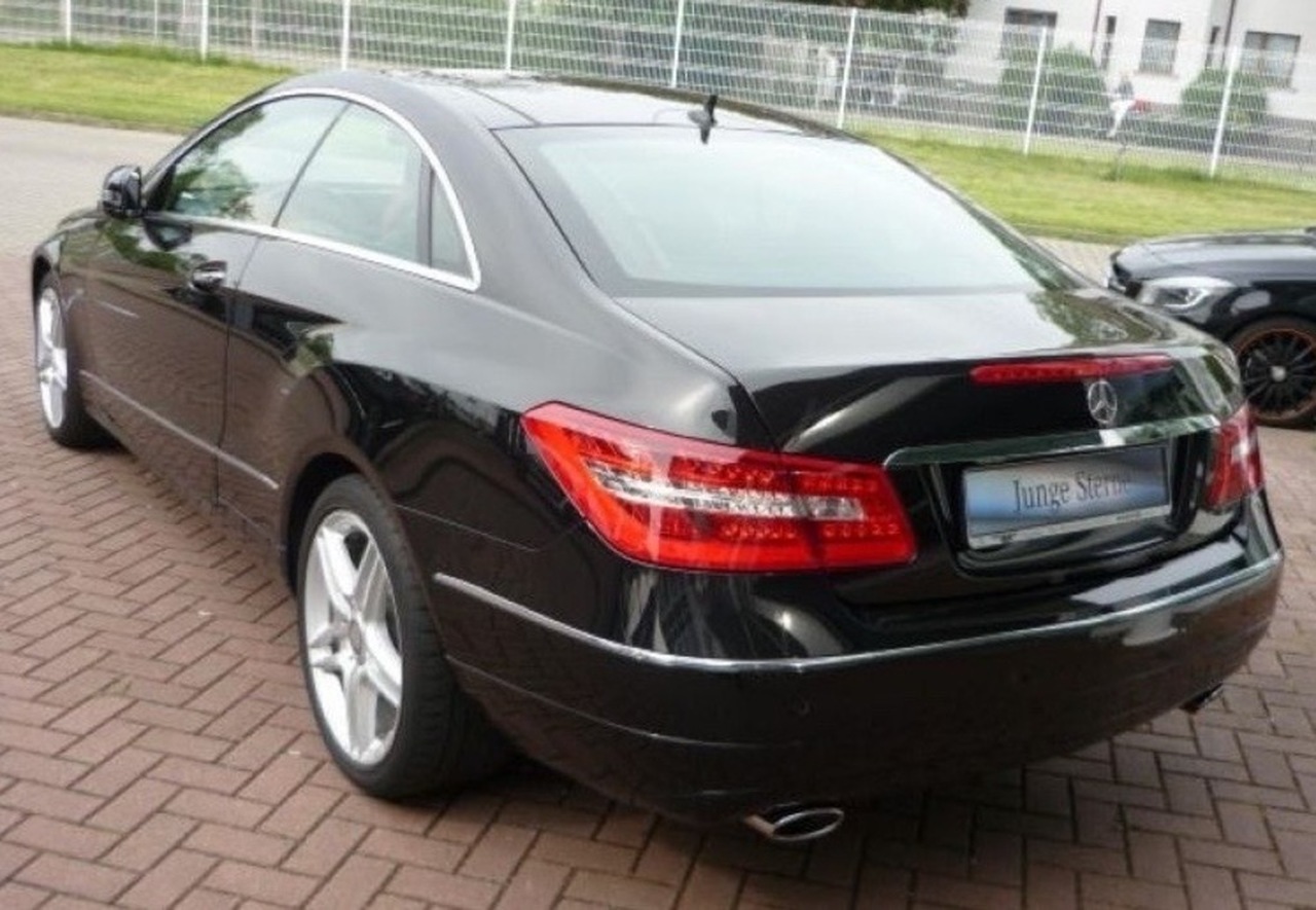 Mercedes-benz Clase e coupÉ foto 2