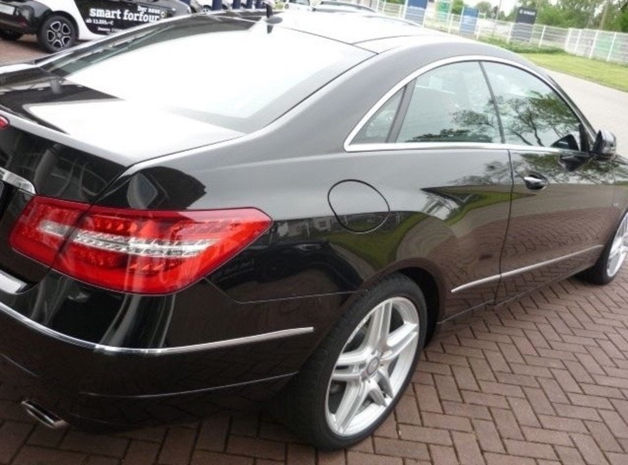 Mercedes-benz Clase e coupÉ foto 3