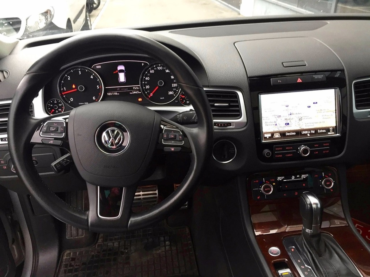 Volkswagen Touareg foto 11