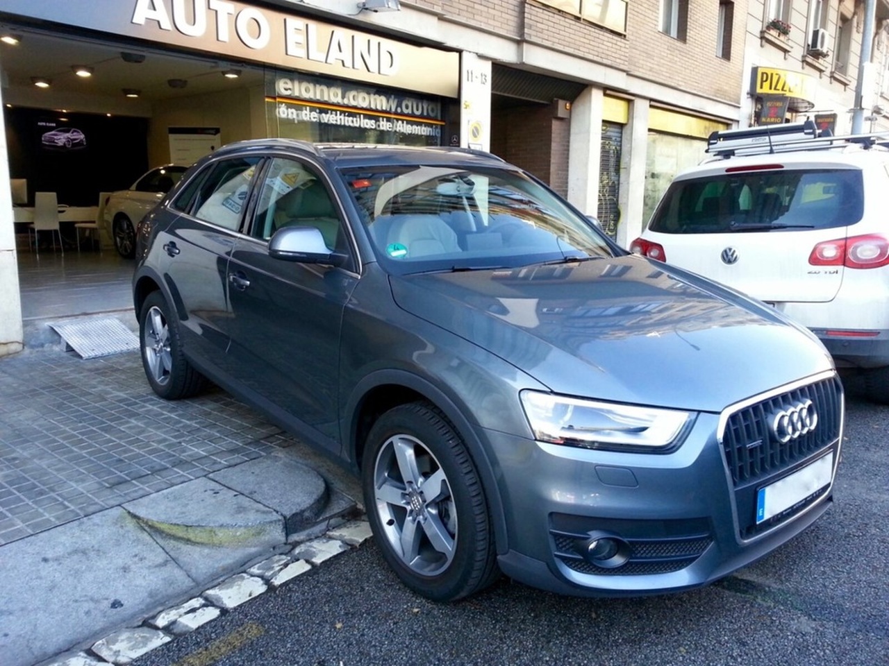 Audi Q3 foto 2