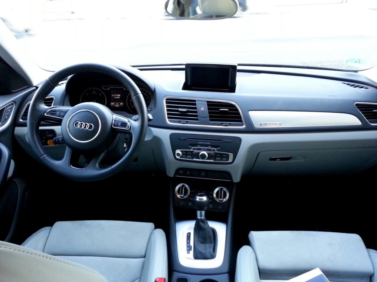 Audi Q3 foto 7