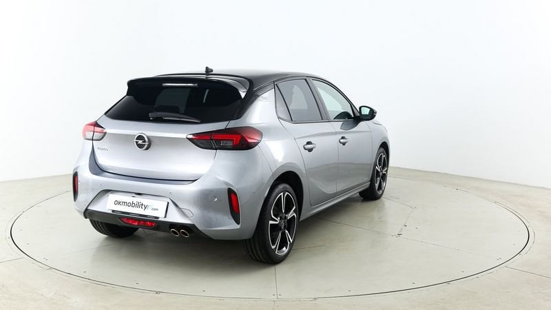 Opel Corsa foto 9