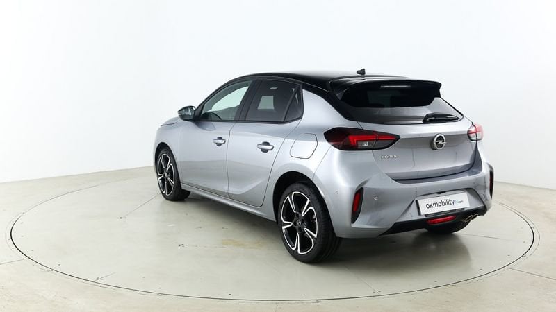 Opel Corsa foto 11