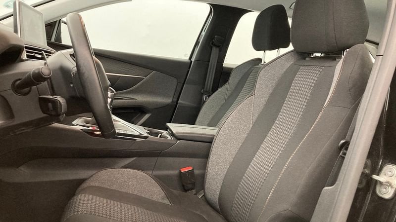 Peugeot 3008 foto 10