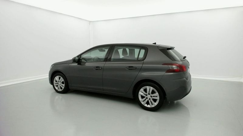 Peugeot 308 foto 8