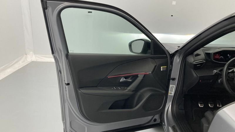 Peugeot 2008 foto 6
