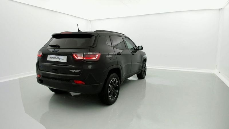 Jeep Compass foto 3