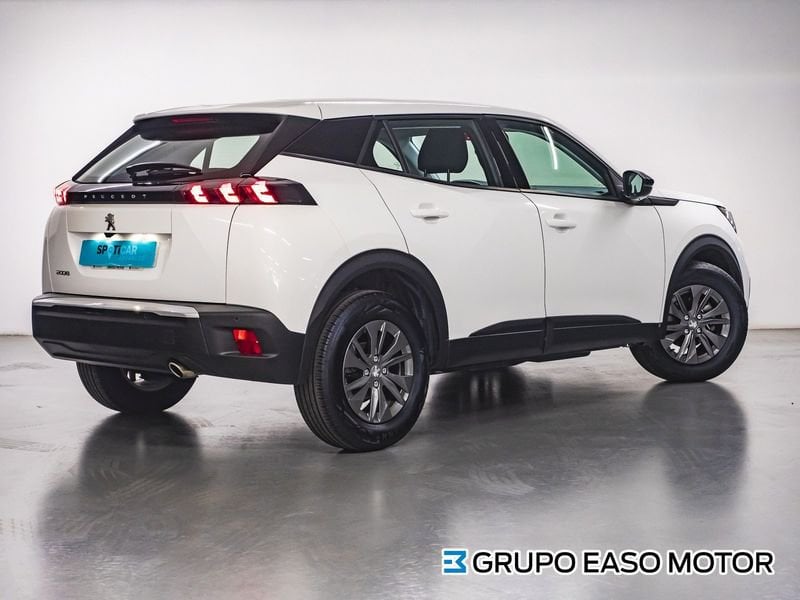 Peugeot 2008 foto 8