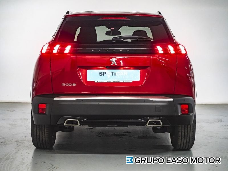 Peugeot 2008 foto 2