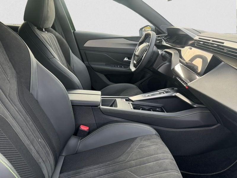 Peugeot E-308 foto 9
