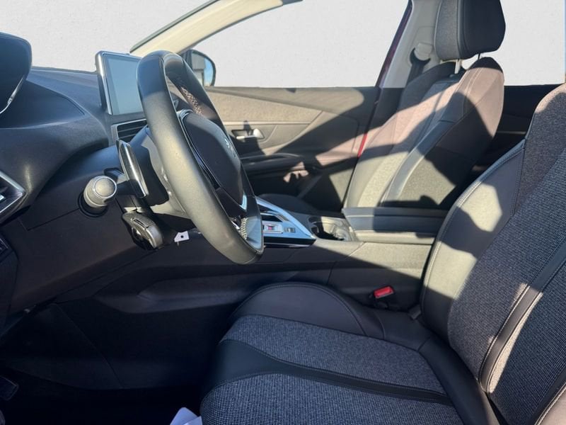 Peugeot 3008 foto 5