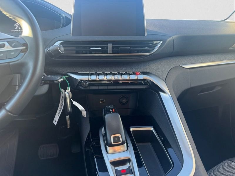 Peugeot 3008 foto 14