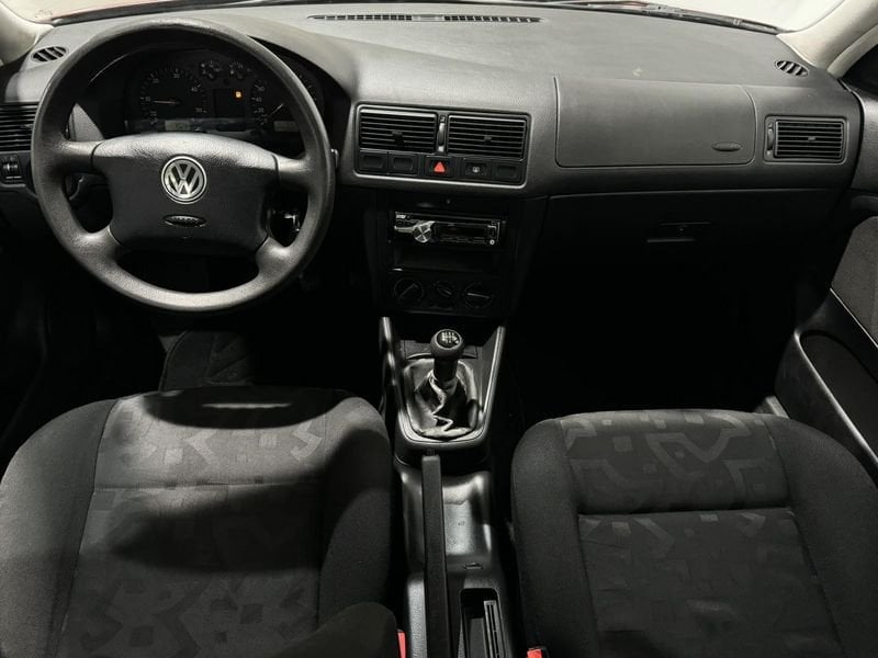 Volkswagen Golf foto 13
