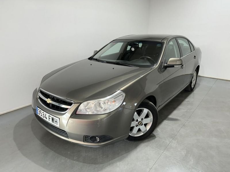 Chevrolet Epica foto 2