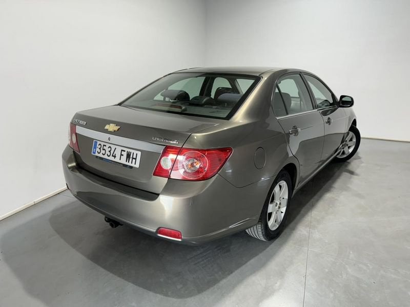 Chevrolet Epica foto 4