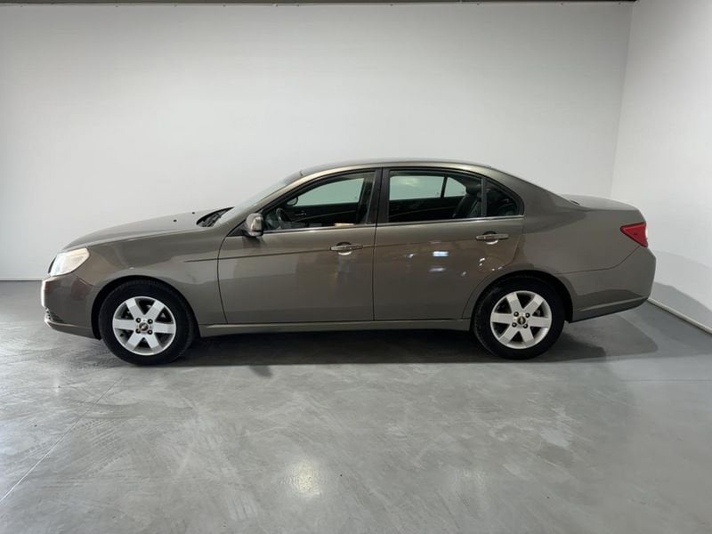 Chevrolet Epica foto 5