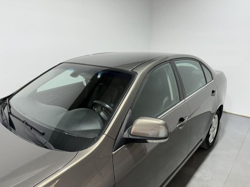 Chevrolet Epica foto 9