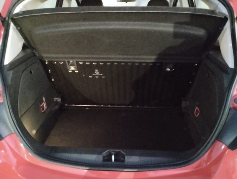 Opel Corsa foto 10