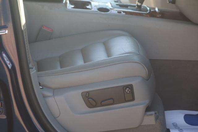 Volkswagen Touareg foto 10
