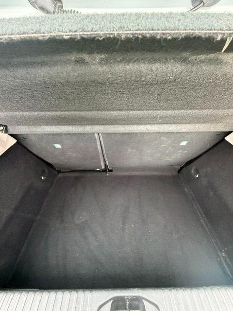 Renault Clio foto 10