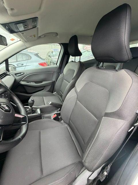 Renault Clio foto 11