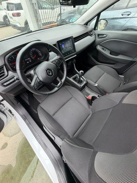 Renault Clio foto 13